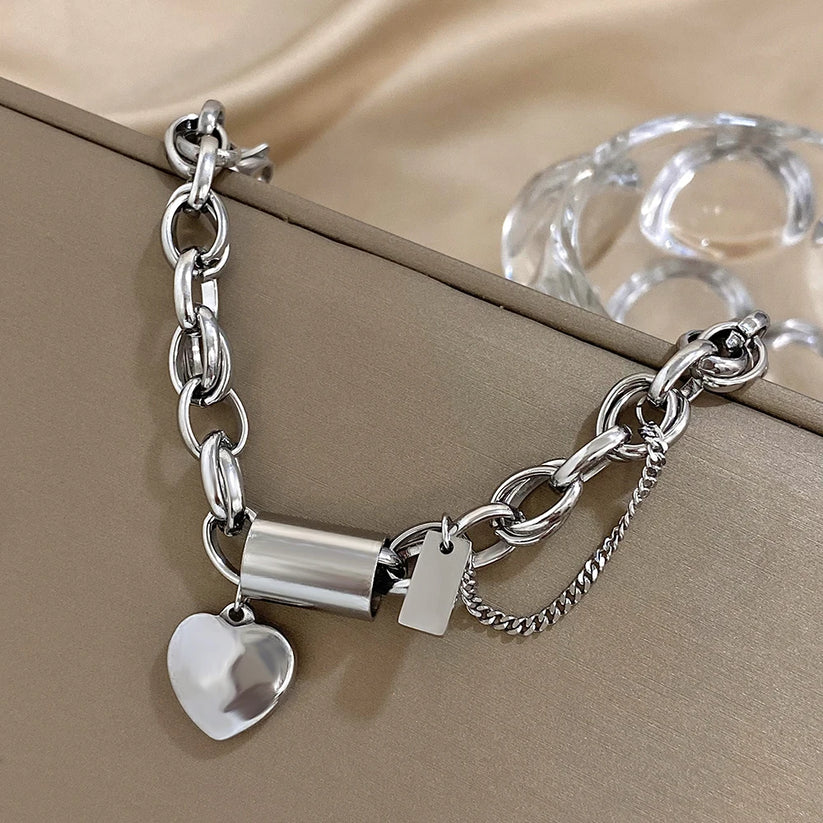 CHUNKY GOLD HEART BRACELET