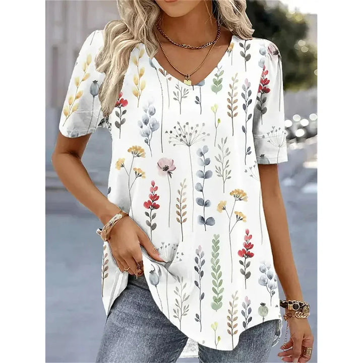Women's Floral V-Neck Relaxed Fit Everyday Blouse